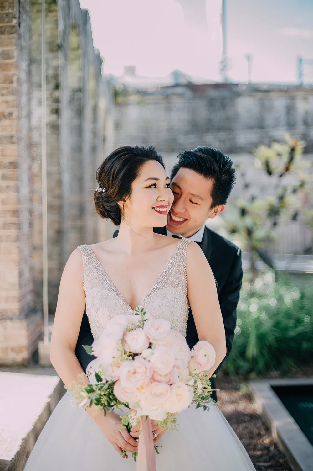 Photo by Daren Chong Photography. theweddingnotebook.com