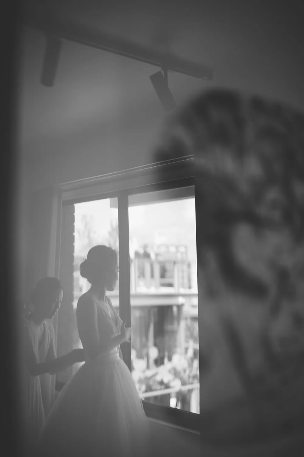 Photo by Daren Chong Photography. theweddingnotebook.com