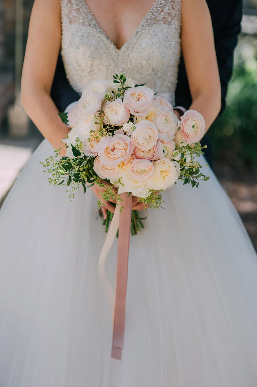 Photo by Daren Chong Photography. theweddingnotebook.com