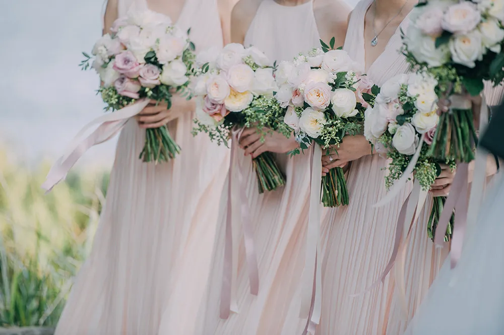 Photo by Daren Chong Photography. theweddingnotebook.com