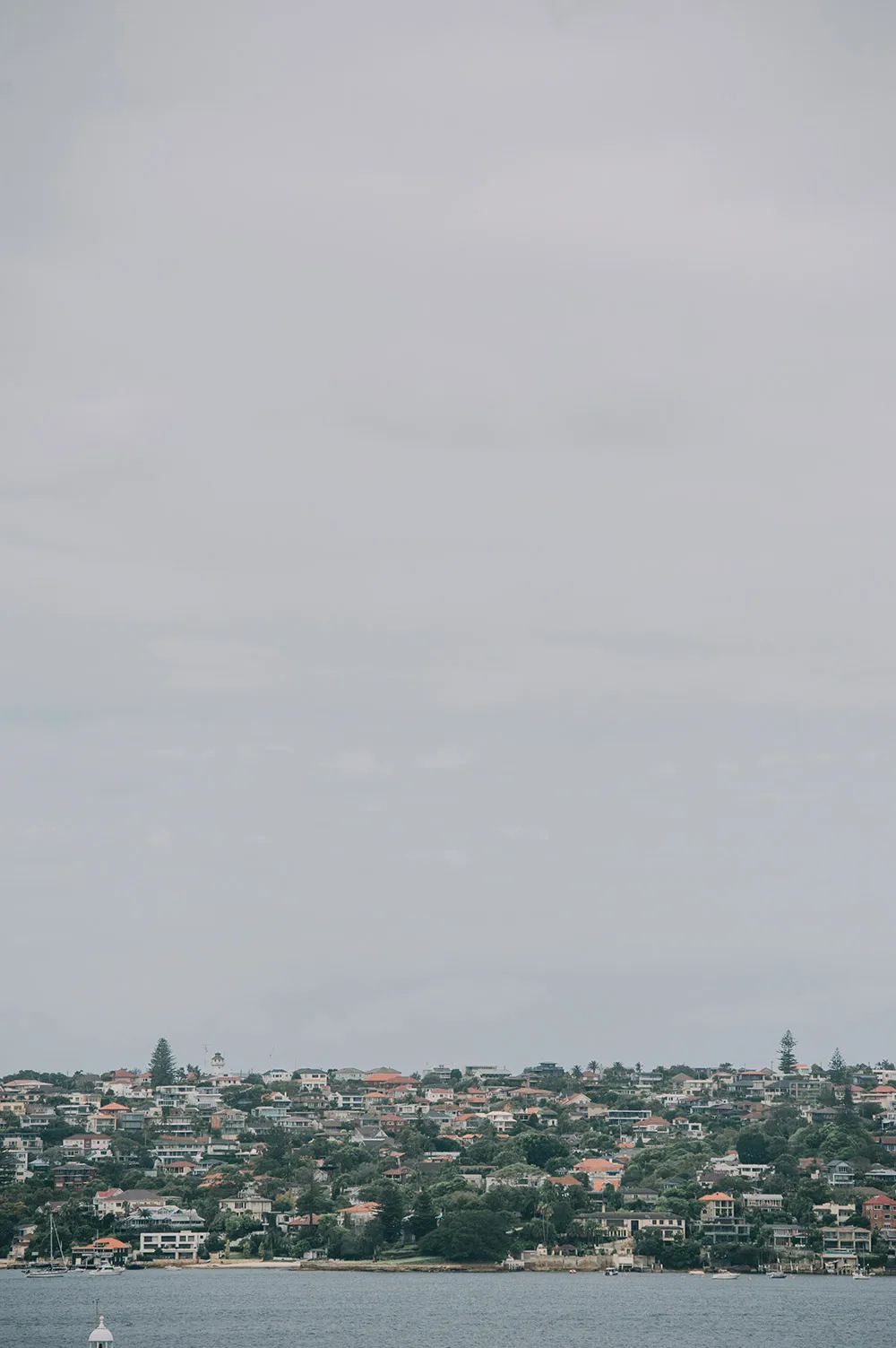 Photo by Daren Chong Photography. theweddingnotebook.com