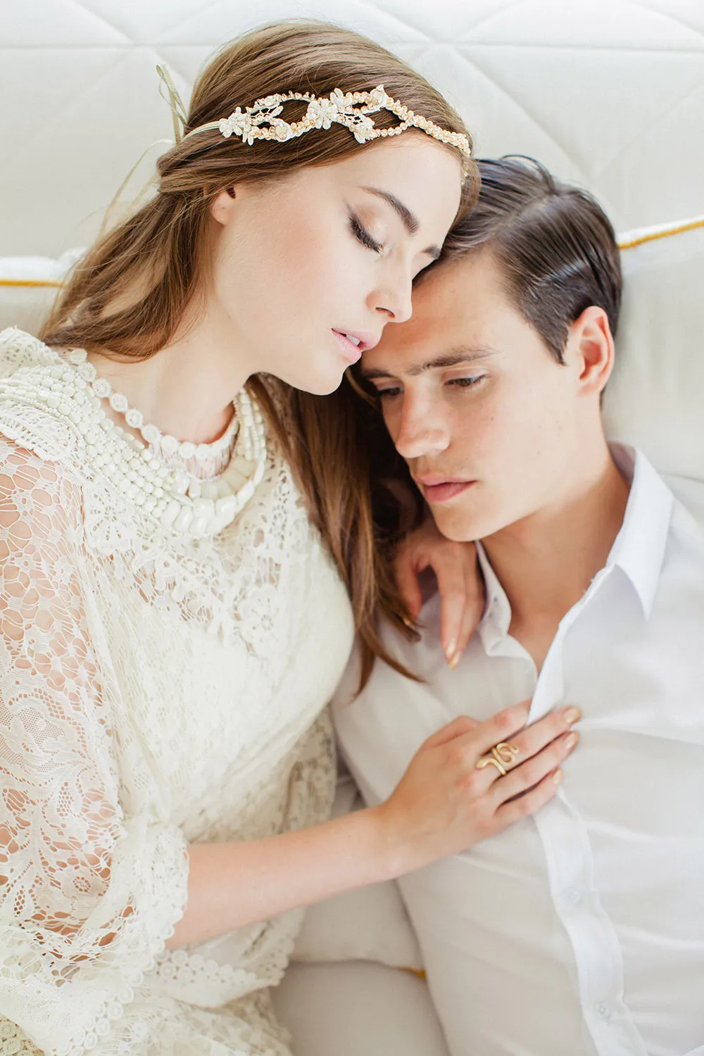 Jannie Baltzer 2016 Collection. theweddingnotebook.com 