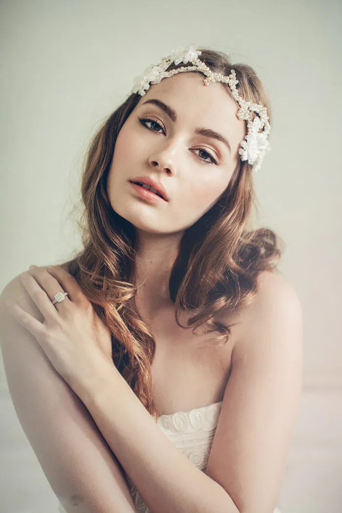 Marta – Jannie Baltzer Couture Headpieces 2015 Collection. theweddingnotebook.com