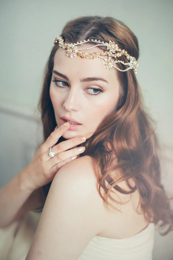 Madison – Jannie Baltzer Couture Headpieces 2015 Collection. theweddingnotebook.com
