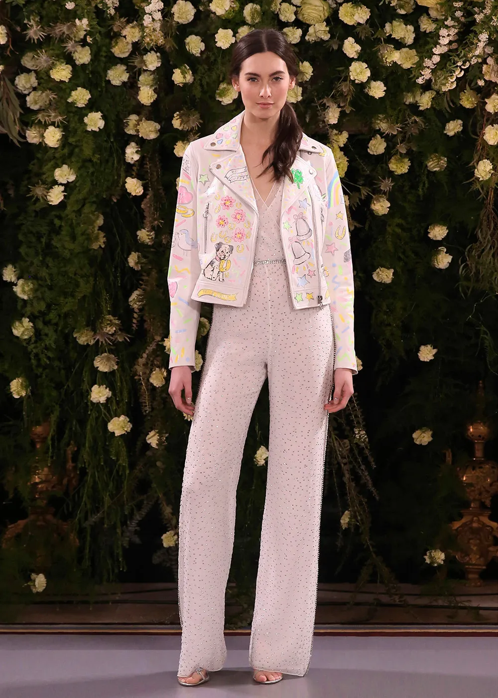 Forget Me Not – Jenny Packham 2019 Bridal Collection. theweddingnotebook.com
