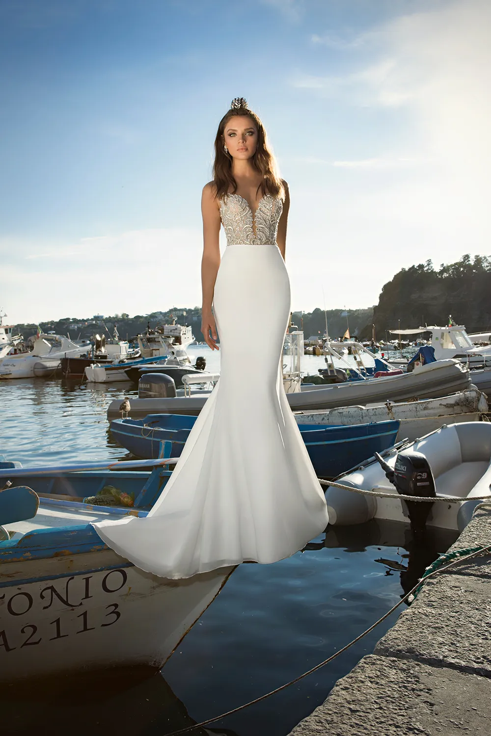 Julie Vino Fall 2017 Collection. theweddingnotebook.com