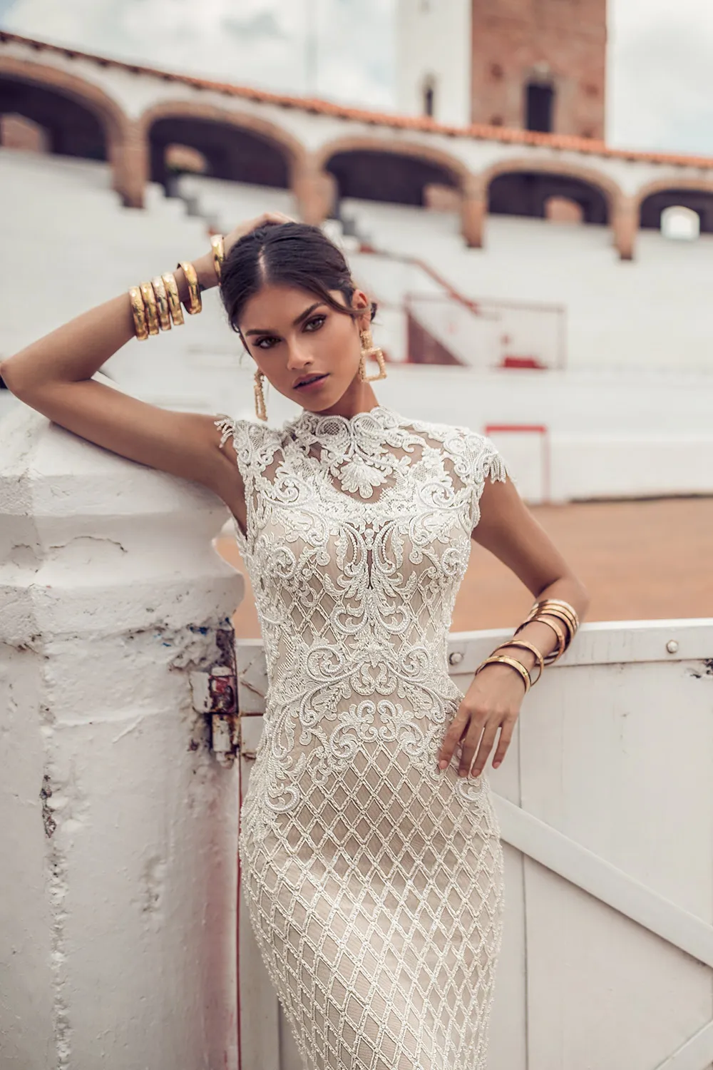 Julie Vino 2019 Bridal Collection. theweddingnotebook.com