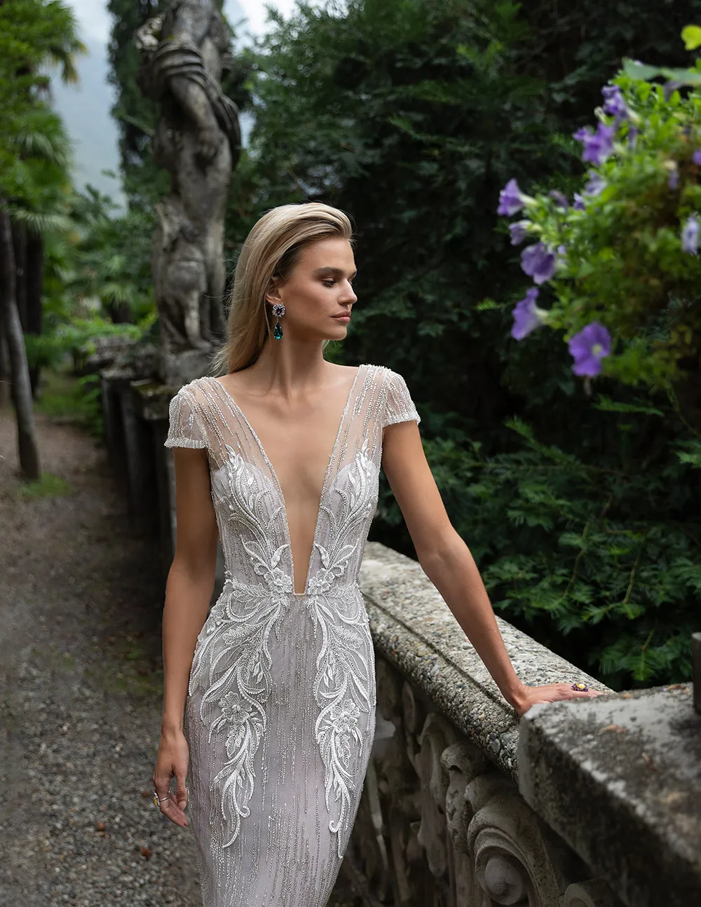 Julie Vino 2020 Bridal Collection. theweddingnotebook.com