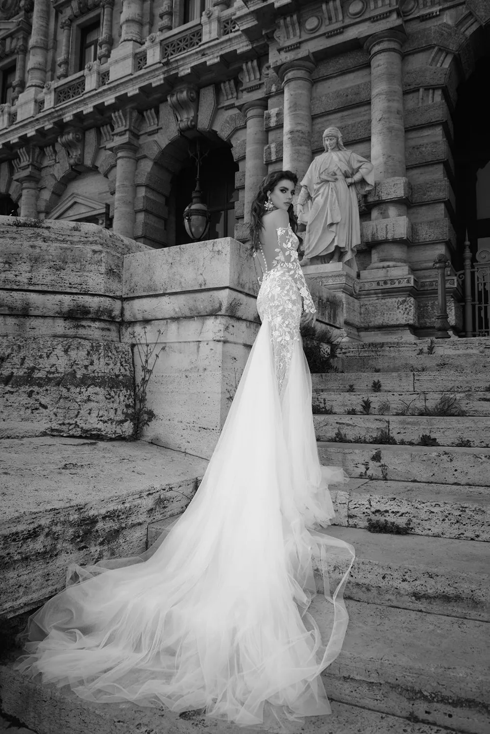 Antonia - Julie Vino Spring 2017 Bridal Collection. theweddingnotebook.com