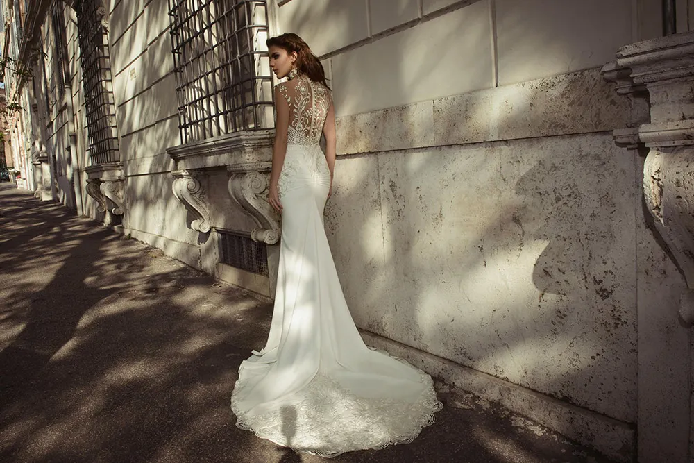 Octavia - Julie Vino Spring 2017 Bridal Collection. theweddingnotebook.com