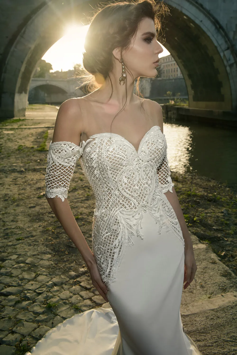 Cassia - Julie Vino Spring 2017 Bridal Collection. theweddingnotebook.com