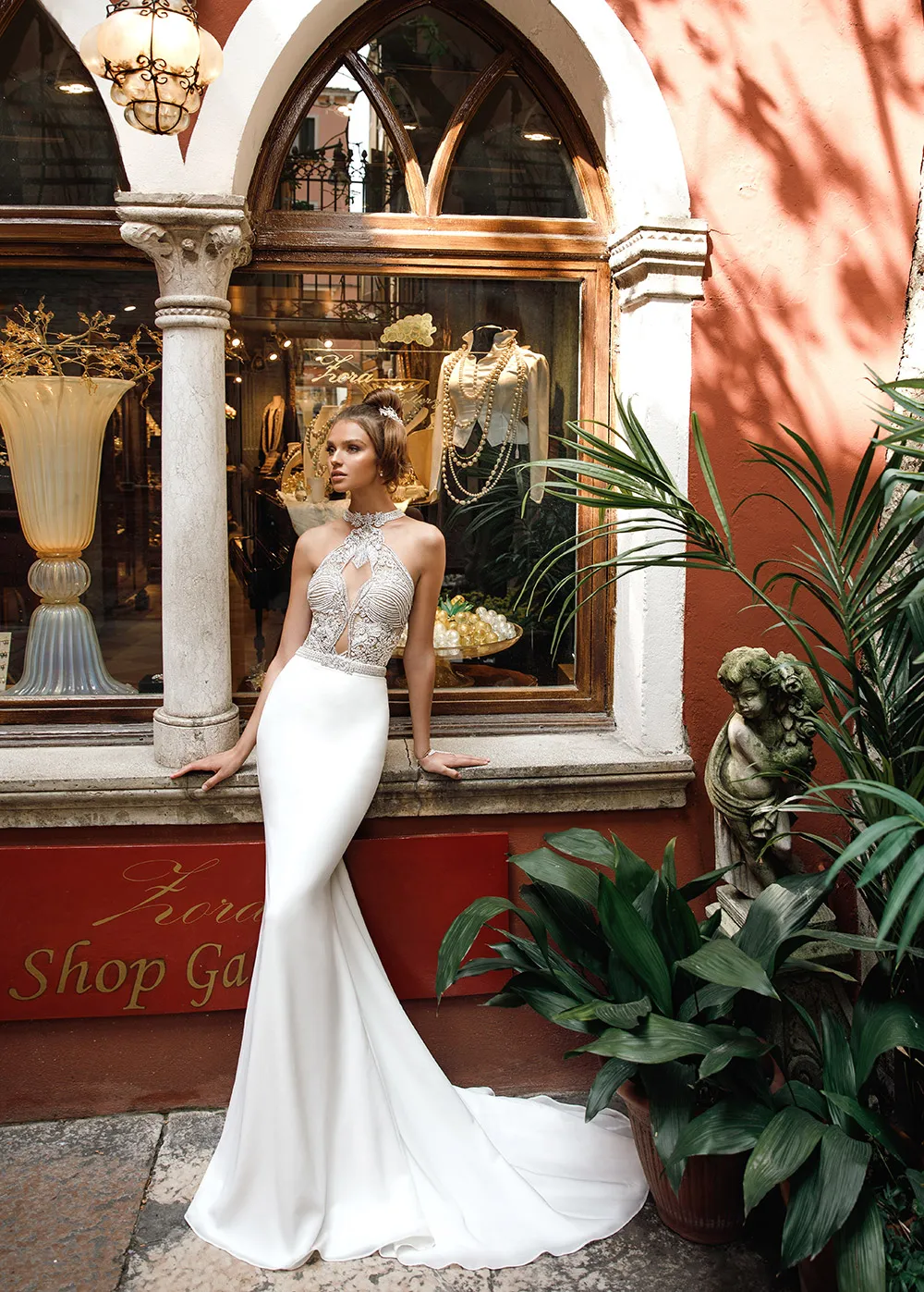 Julie Vino Spring 2018 Bridal Collection. theweddingnotebook.com