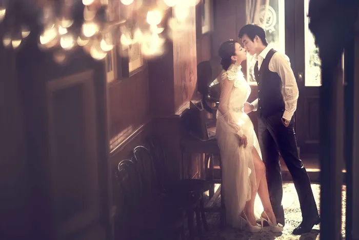 Photo by Ti-amo Studio. theweddingnotebook.com