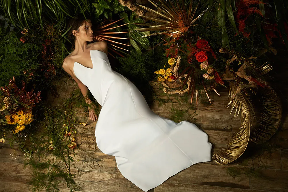 Aya - Lakum Spring 2019 Collection. theweddingnotebook.com