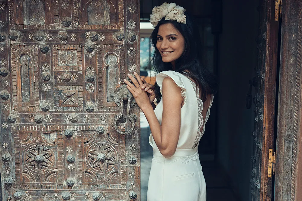 Beck Jumpsuit - Laure de Sagazan 2019 Bridal Collection. theweddingnotebook.com
