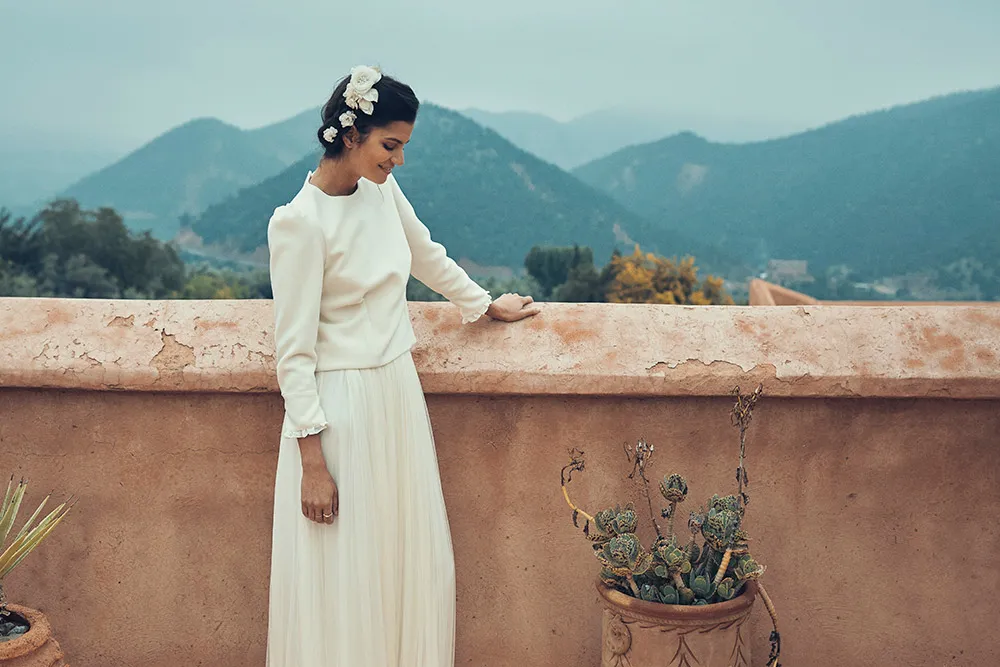 Asio top Bolivar dress - Laure de Sagazan 2019 Bridal Collection. theweddingnotebook.com