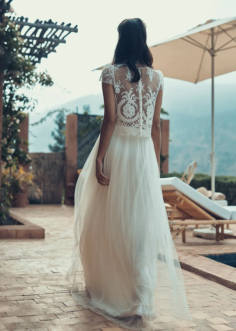 Murat top Autran skirt - Laure de Sagazan 2019 Bridal Collection. theweddingnotebook.com