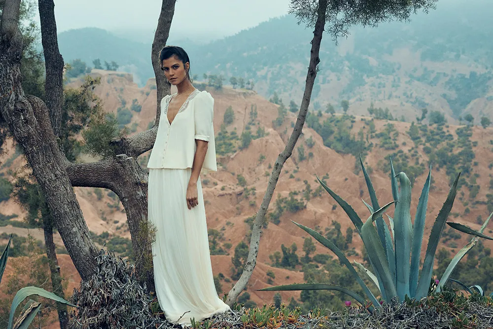 Smet top Autran skirt - Laure de Sagazan 2019 Bridal Collection. theweddingnotebook.com