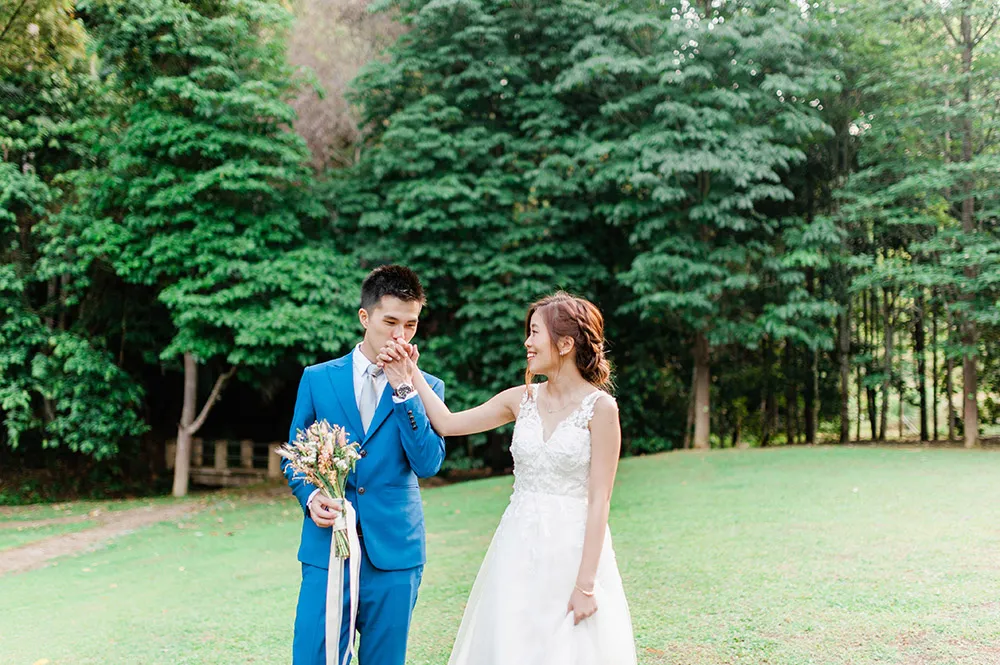 Photo by Bitesize Visuals. theweddingnotebook.com