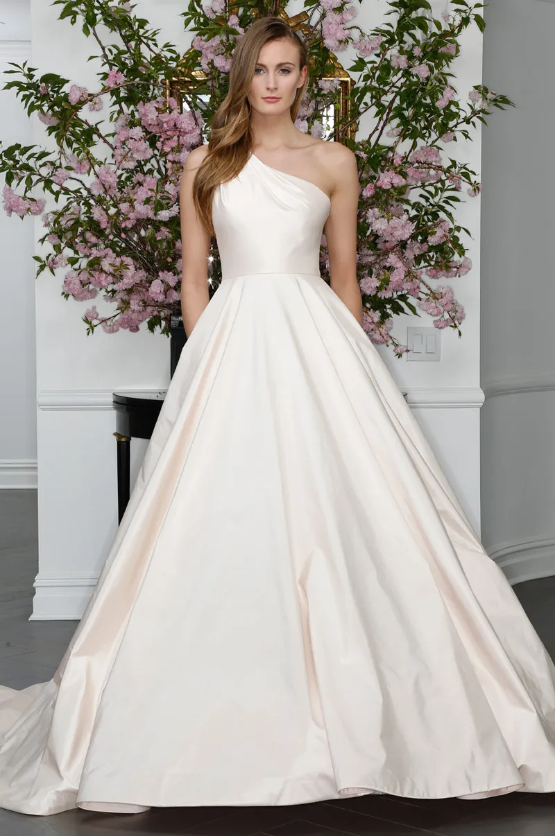 LEGENDS Romona Keveza Spring 2016 Bridal Collection. theweddingnotebook.com