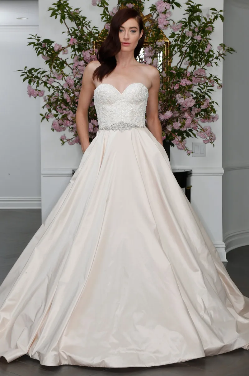 LEGENDS Romona Keveza Spring 2016 Bridal Collection. theweddingnotebook.com