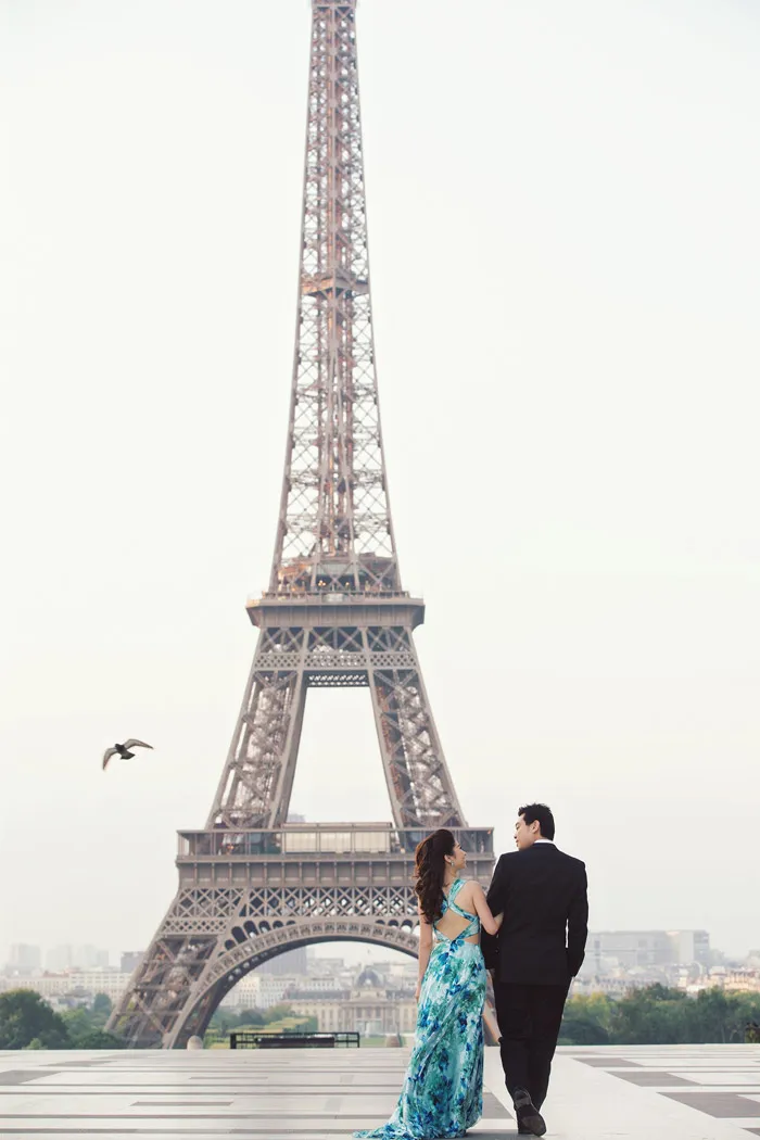 Photo by Ivan Mario of Axioo. theweddingnotebook.com