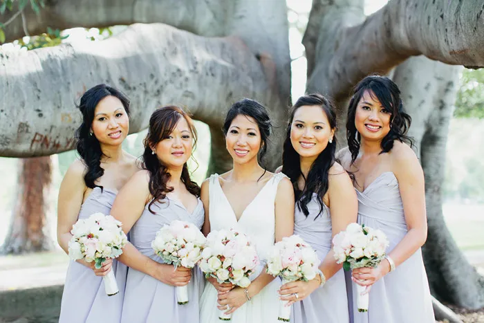 Photo by Sayher Heffernan. theweddingnotebook.com