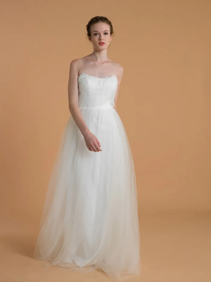 Isabel – Love, Yu 2015 Bridal Collection. theweddingnotebook.com