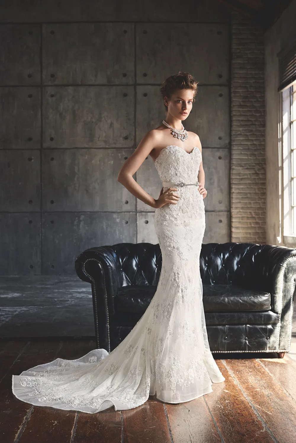 MINTAKA - Lusan Mandongus 2016 Collection. theweddingnotebook.com 