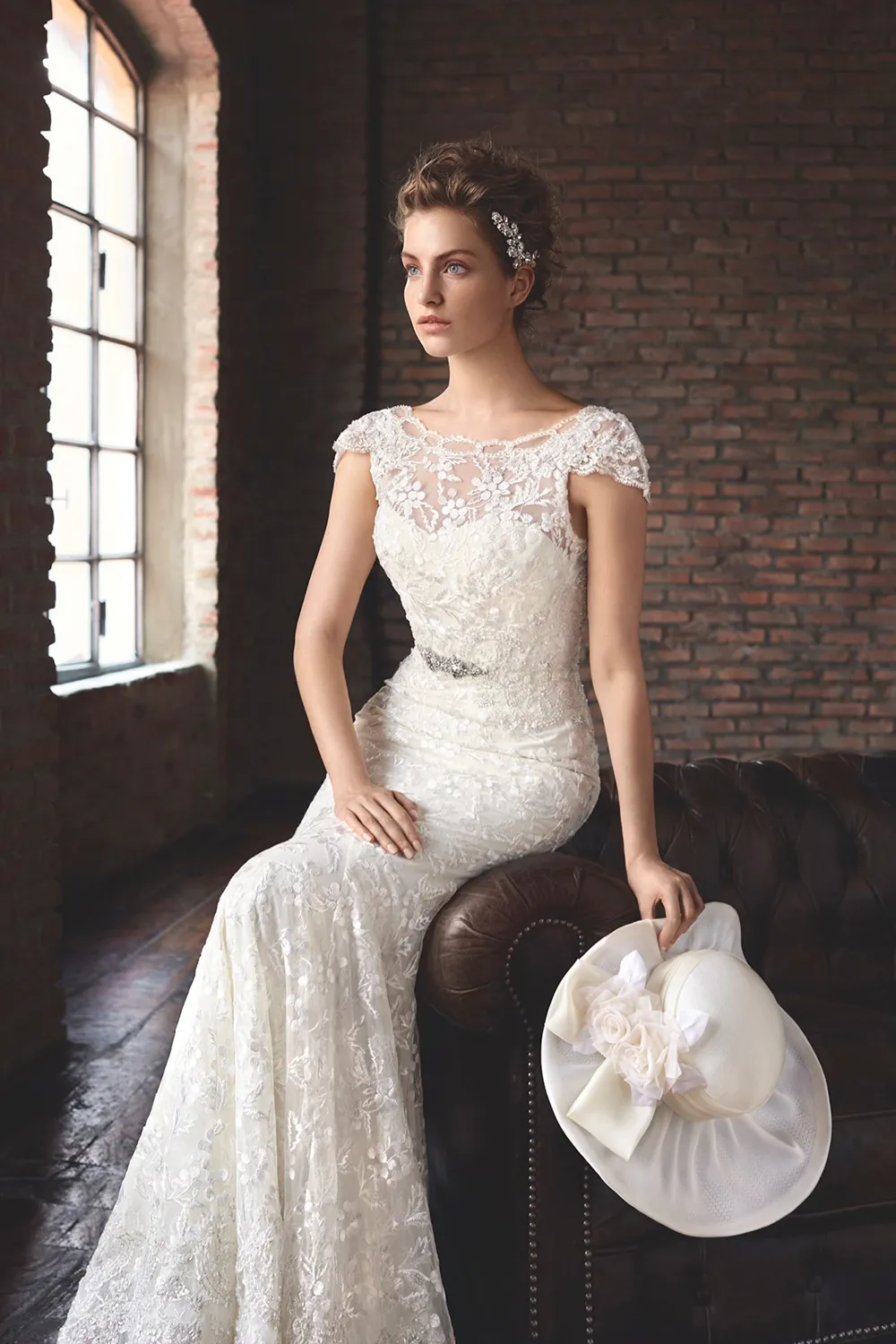ANKAA - Lusan Mandongus 2016 Collection. theweddingnotebook.com 