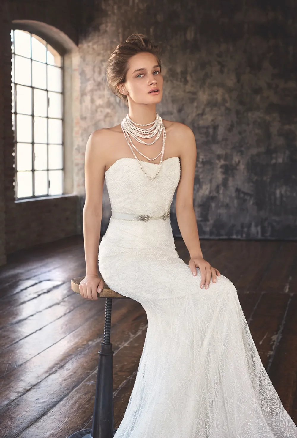 Lusan Mandongus 2016 Collection. theweddingnotebook.com 