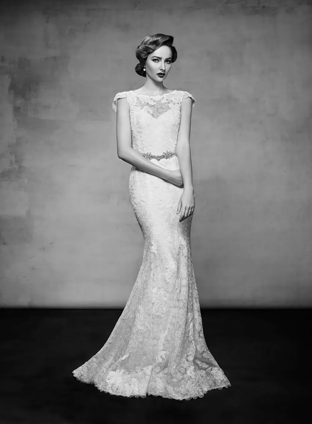 Lusan Mandongus 2016 Collection. theweddingnotebook.com 