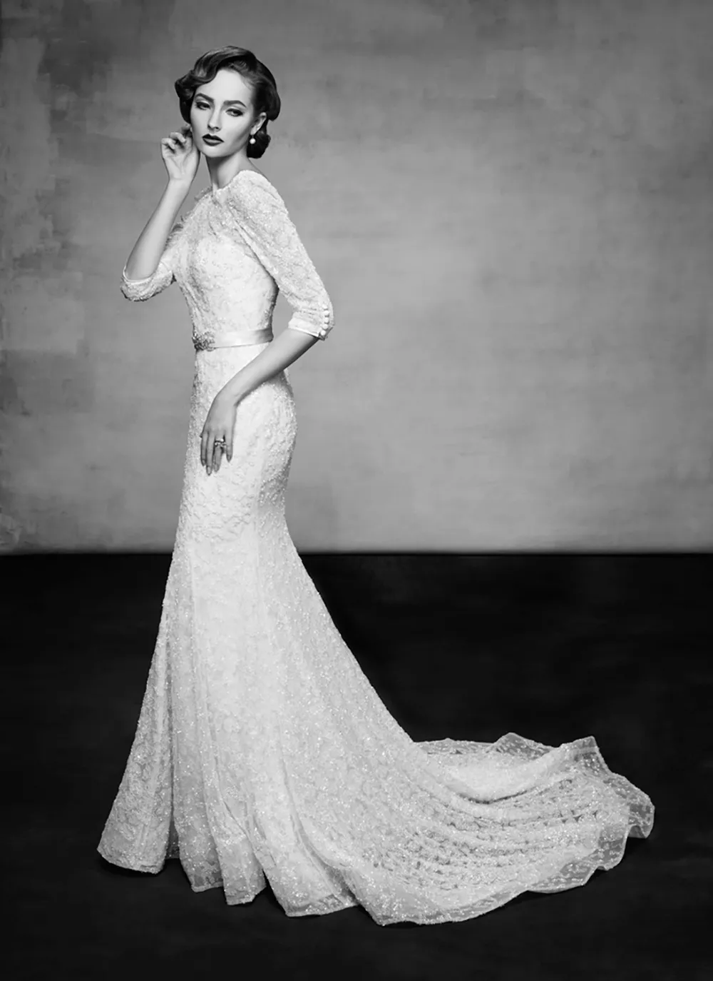 Lusan Mandongus 2016 Collection. theweddingnotebook.com 