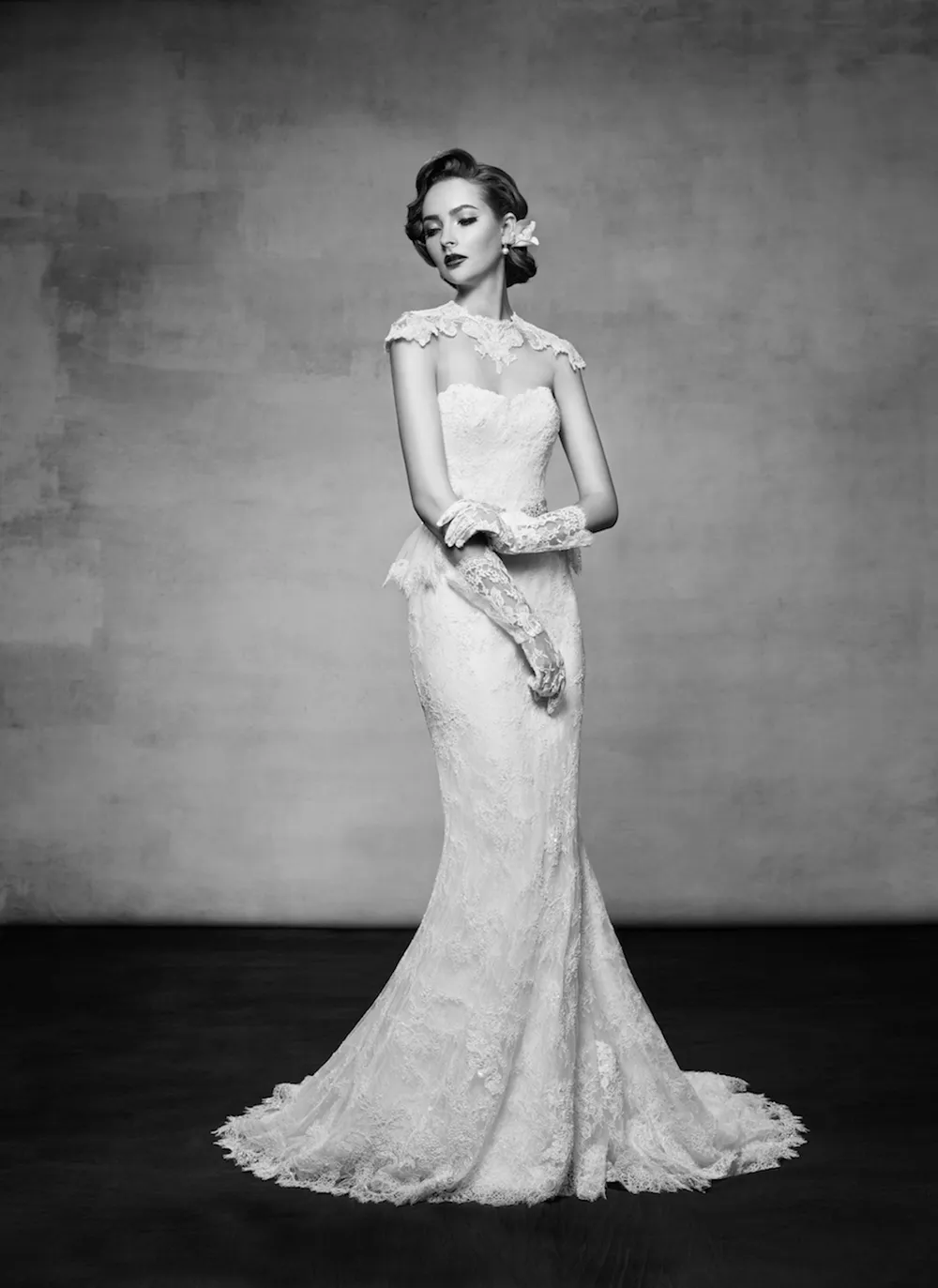 Lusan Mandongus 2016 Collection. theweddingnotebook.com 