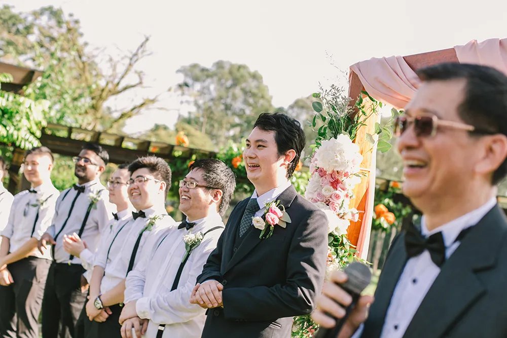 Photo by Louis Han Photography. theweddingnotebook.com