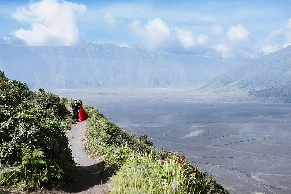 Photo by Sheerss Photography. theweddingnotebook.com