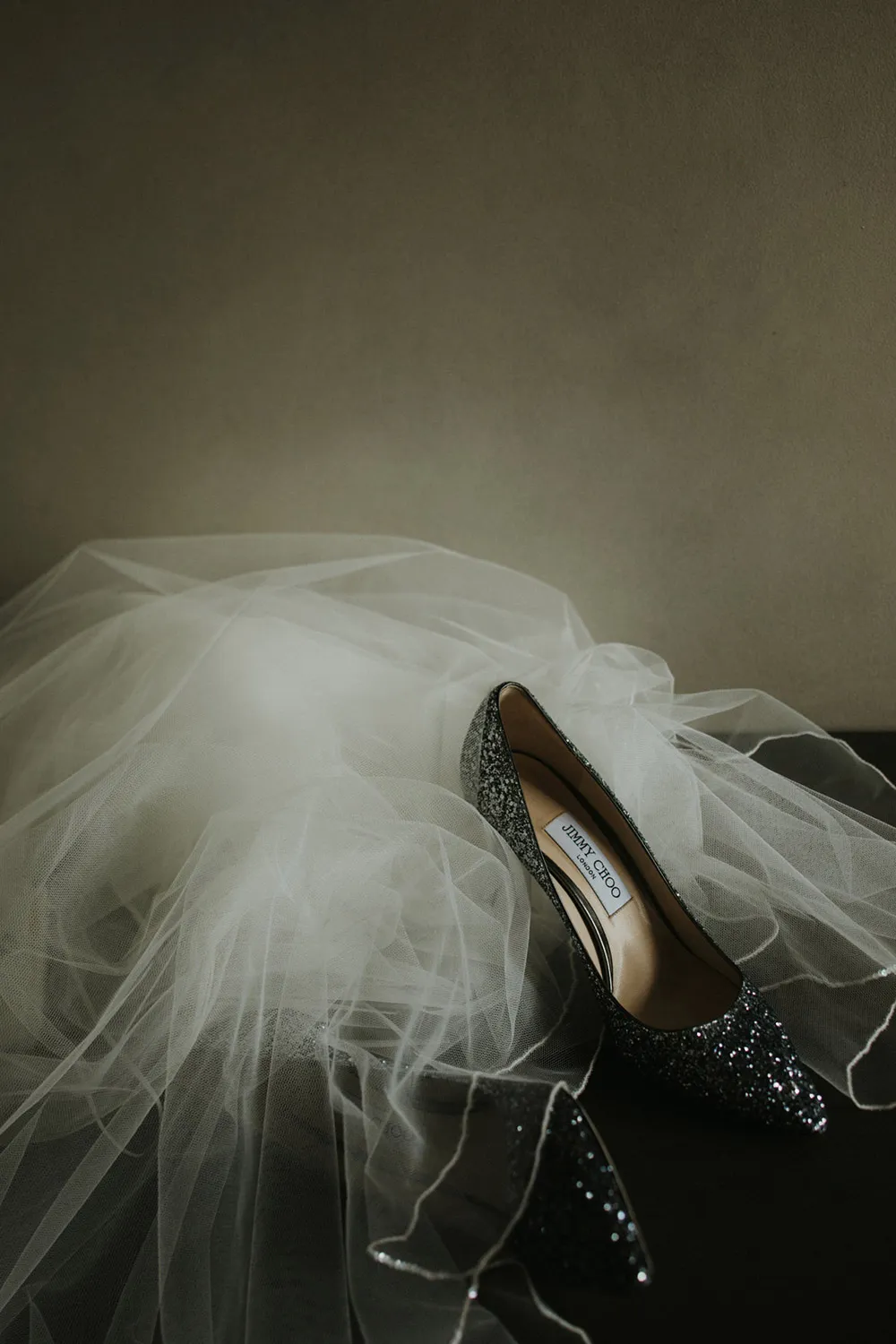 Photo by Iluminen. theweddingnotebook.com