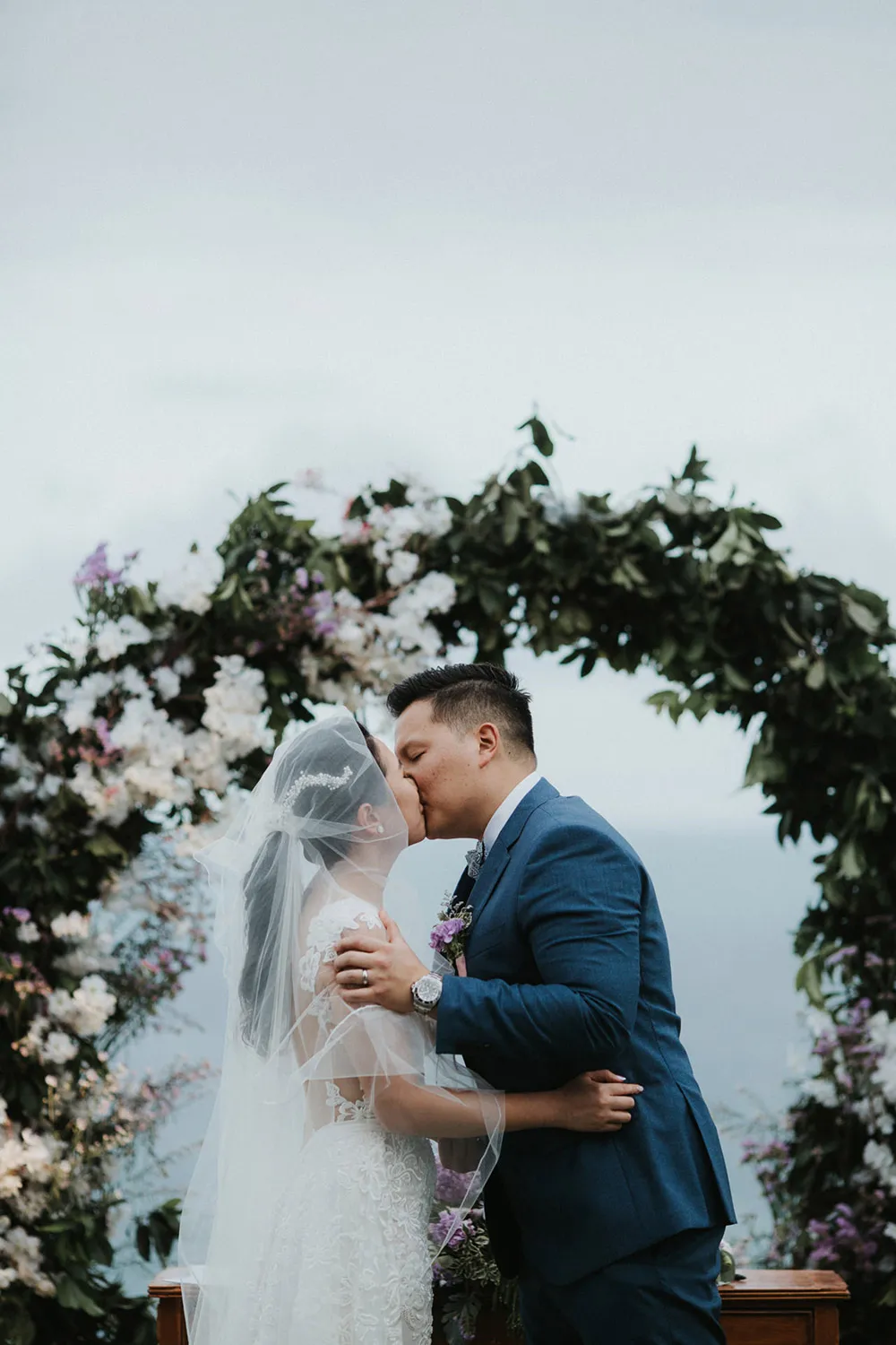 Photo by Iluminen. theweddingnotebook.com