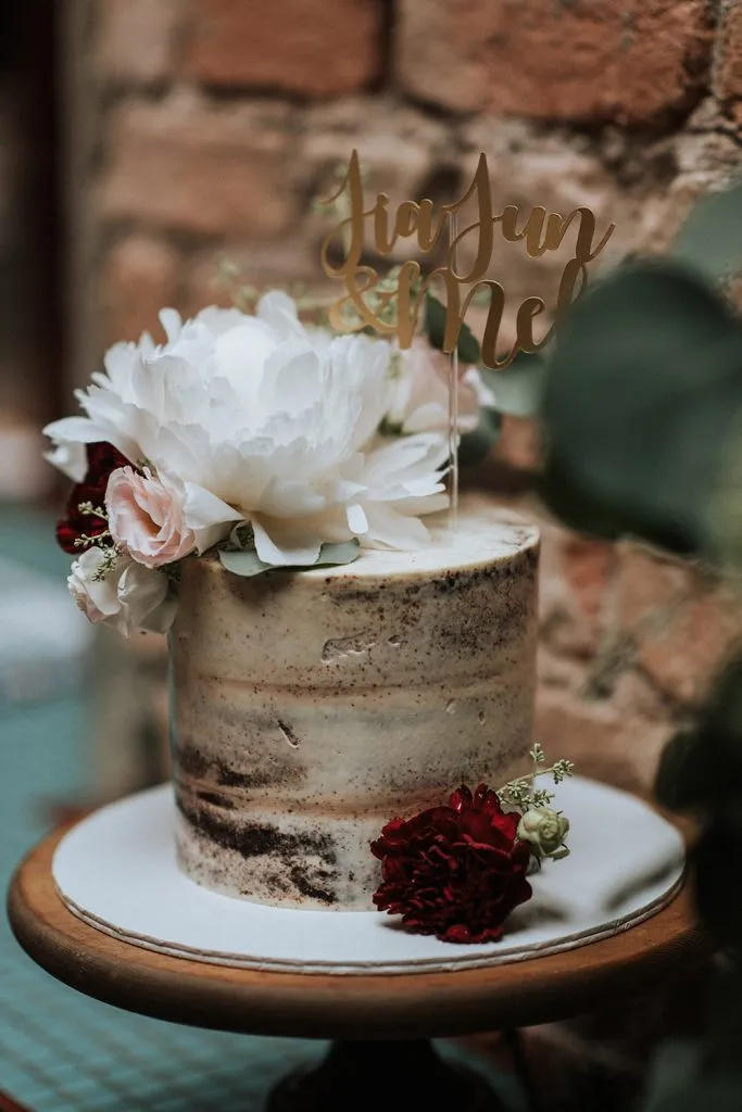 Photo by Jasmine A Photography. theweddingnotebook.com