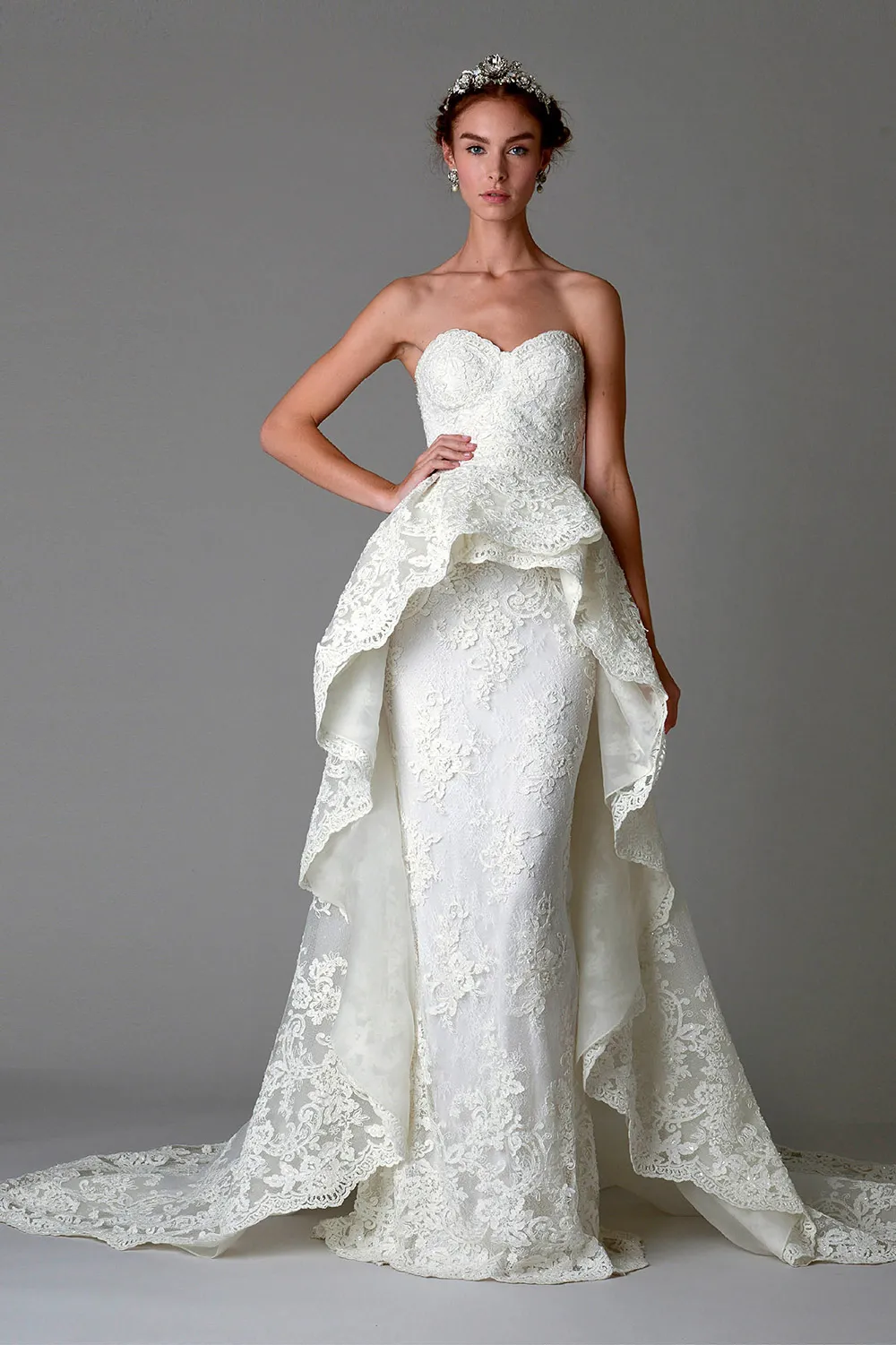 Marchesa Fall 2016 Bridal Collection. theweddingnotebook.com