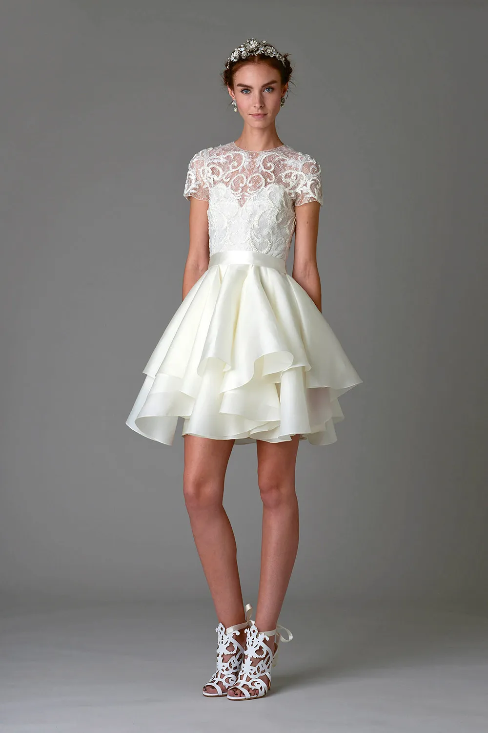 Marchesa Fall 2016 Bridal Collection. theweddingnotebook.com