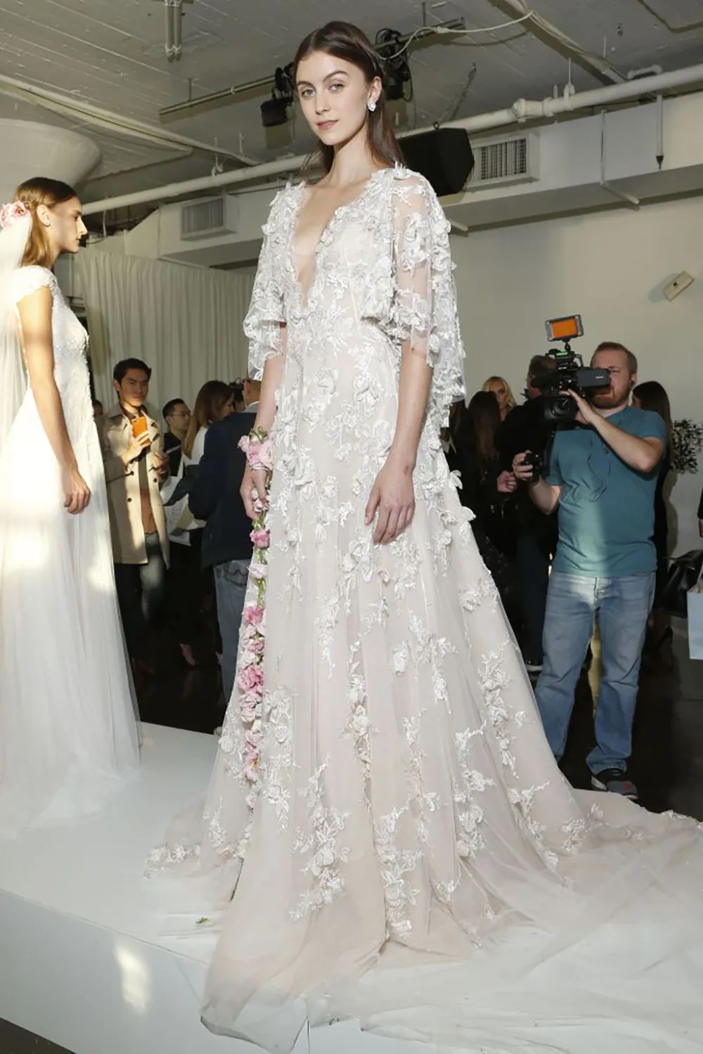 Estrella - Marchesa Fall 2017 Bridal Collection. theweddingnotebook.com