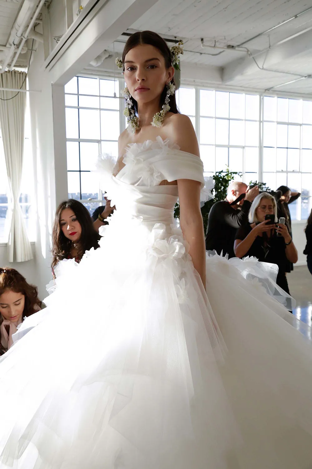 Marchesa Fall 2017 Bridal Collection. theweddingnotebook.com