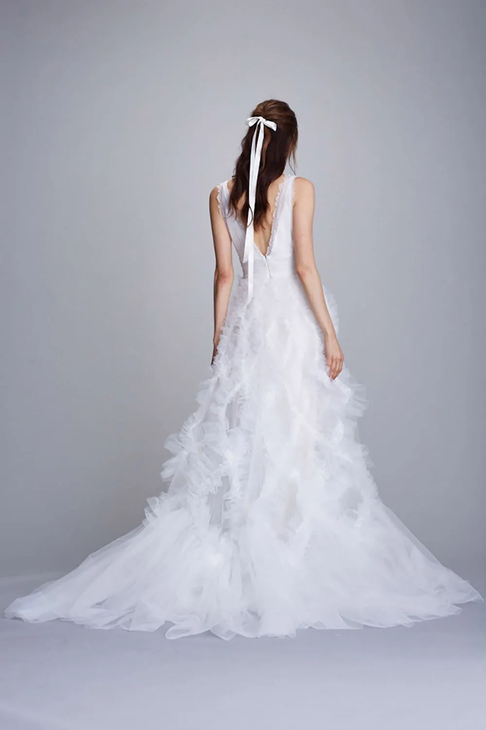 Marchesa Notte Fall 2018. theweddingnotebook.com