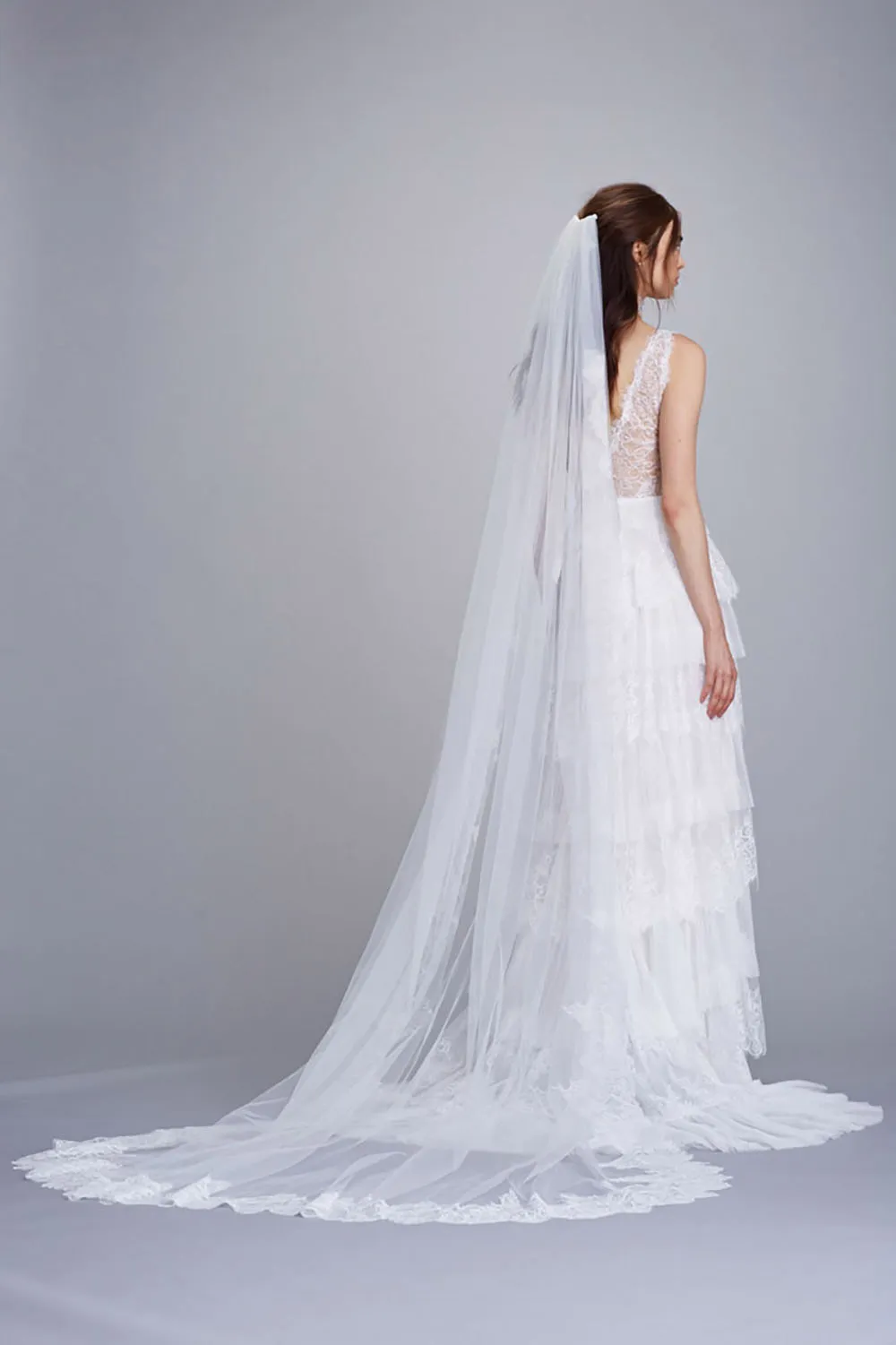 Marchesa Notte Fall 2018. theweddingnotebook.com