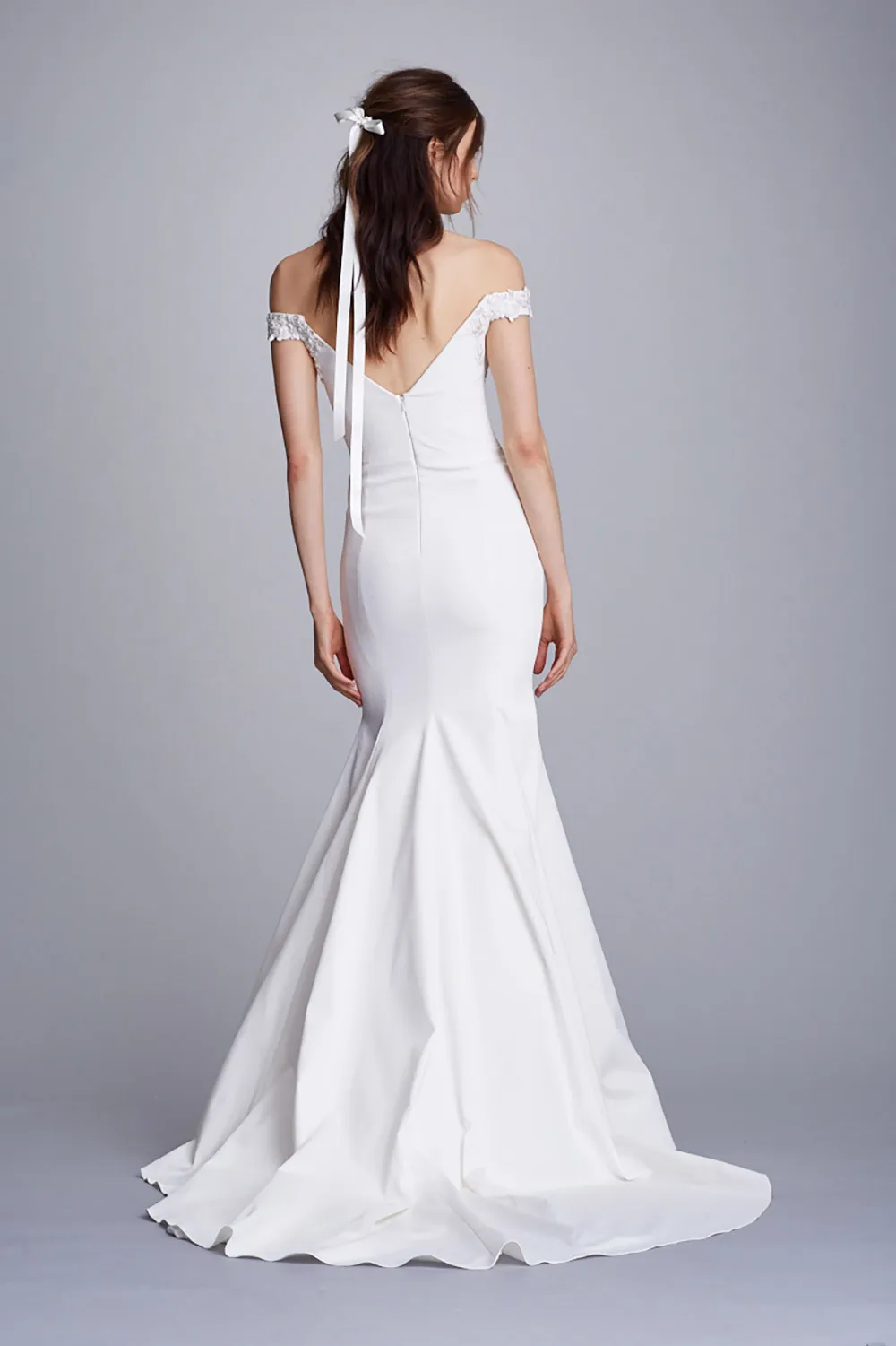 Marchesa Notte Fall 2018. theweddingnotebook.com