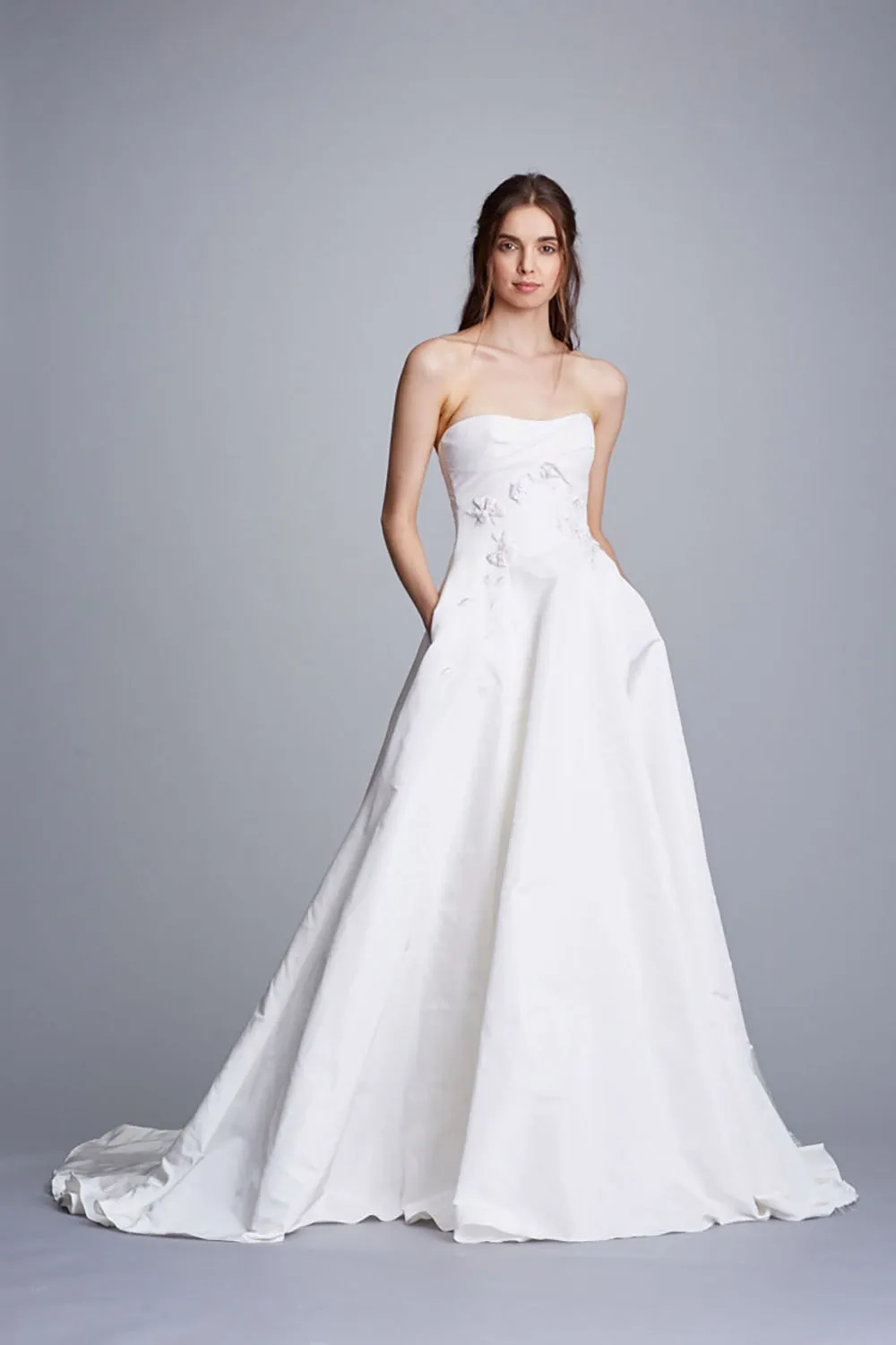 Marchesa Notte Fall 2018. theweddingnotebook.com