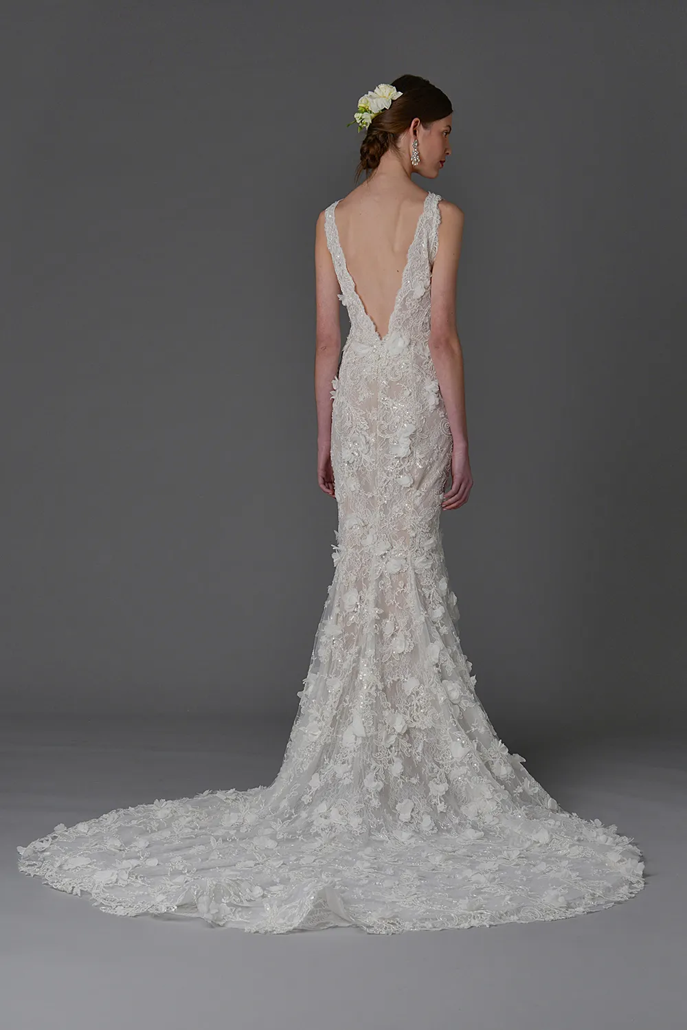 Daffodil without cape - Marchesa Spring 2017 Bridal Collection. theweddingnotebook.com 