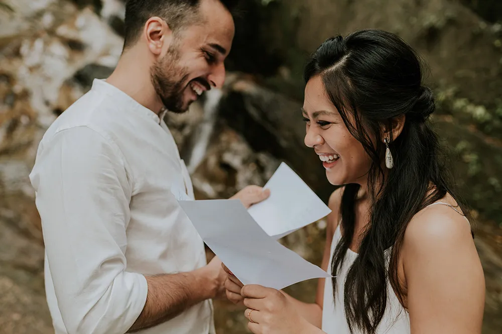 Photo by Twins Photography. theweddingnotebook.com