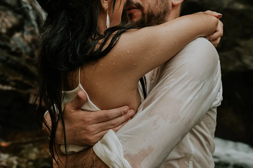 Photo by Twins Photography. theweddingnotebook.com